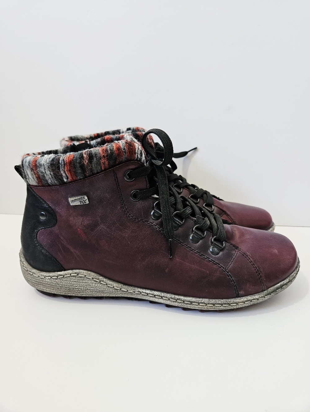 Remonte  Lace Up Boots Size 39 US 8 Burgundy Leather Wool Trim EUC